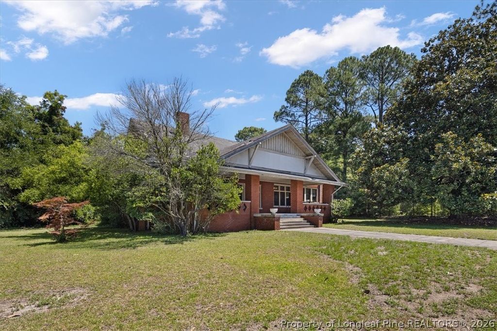 554 W Broad Street, St Pauls, NC 28384 — photo 4