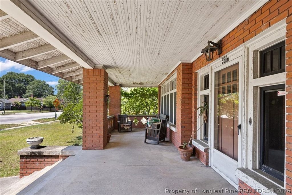 554 W Broad Street, St Pauls, NC 28384 — photo 7