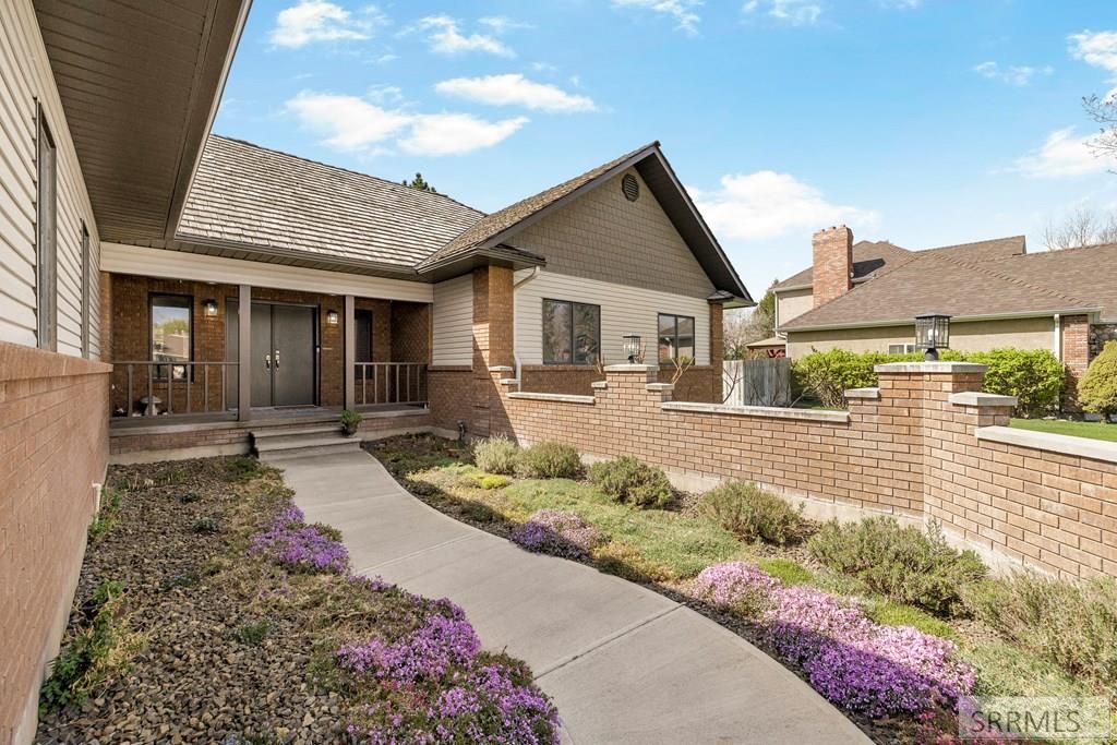 Image 4 of property listing at 128 Stone Run Lane, Idaho Falls, ID 83404