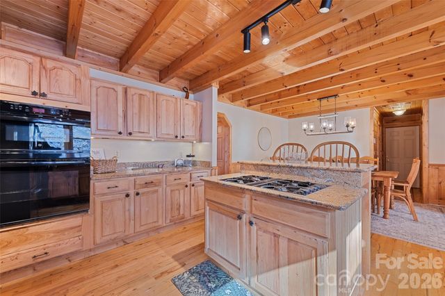270 Admiration Court, Waynesville, NC 28785