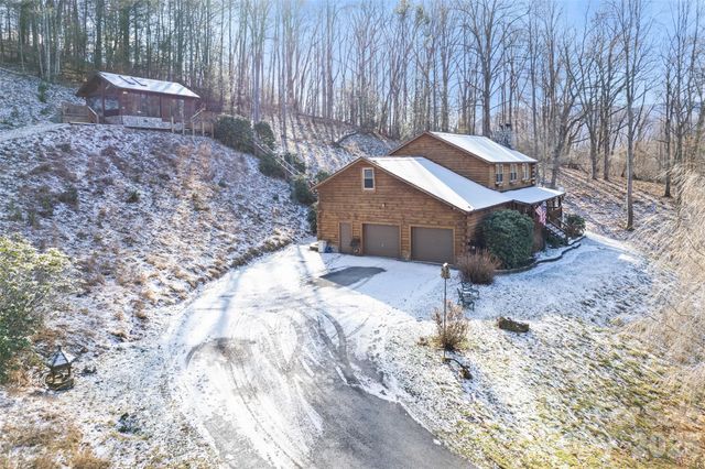 270 Admiration Court, Waynesville, NC 28785