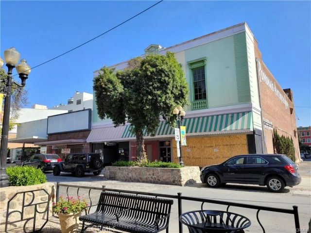 160 E 2nd, Pomona, CA 91766