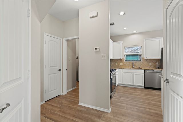 204 Black Bear Drive, Mckinney, TX 75071