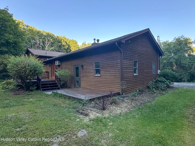 532 Plutarch Road, Highland, NY 12528