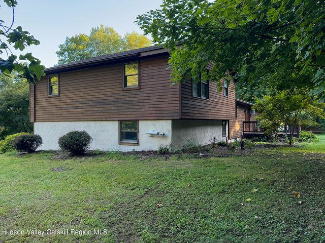 532 Plutarch Road, Highland, NY 12528