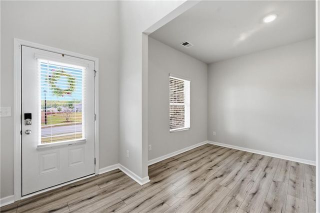 136 Petunia Court, Mcdonough, GA 30252