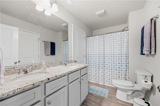 136 Petunia Court, Mcdonough, GA 30252