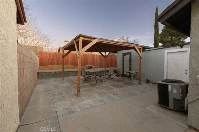 37630 12th East, Palmdale, CA 93550