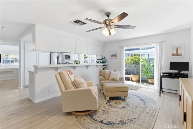 19116 Queensport Lane E, Huntington Beach, CA 92646