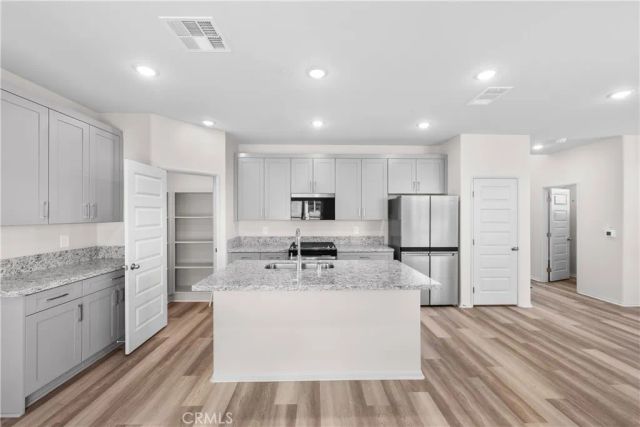 28577 Via Roble, Temecula, CA 92591