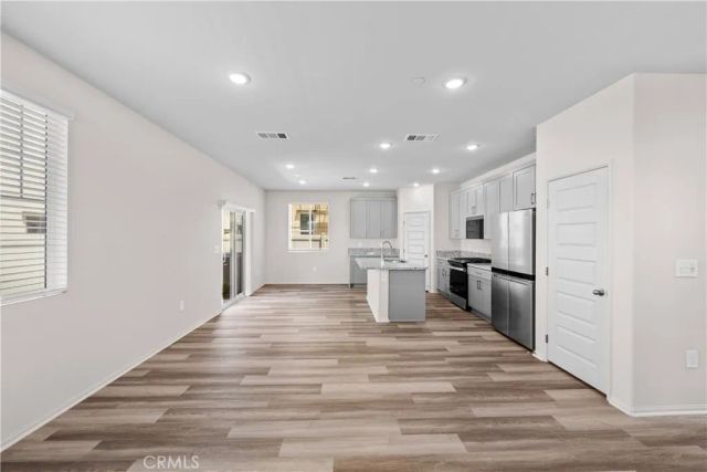 28577 Via Roble, Temecula, CA 92591
