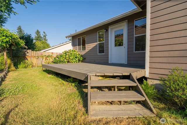 2928 Briar Lea Loop SE, Olympia, WA 98501