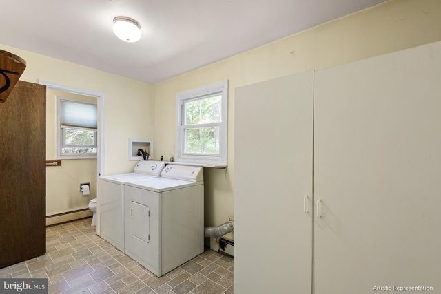 1501 W CHESTER RD, Coatesville, PA 19320