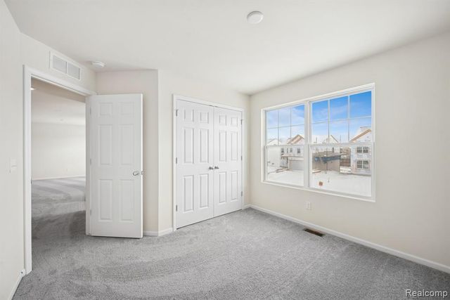 435 Hidden River, Holly, MI 48442