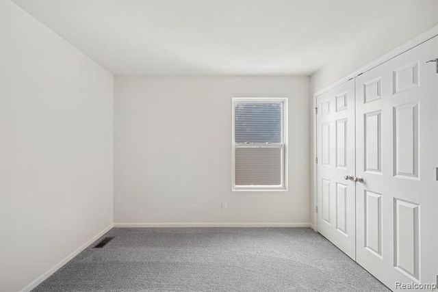 435 Hidden River, Holly, MI 48442