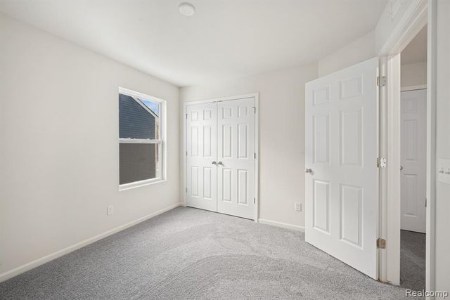 435 Hidden River, Holly, MI 48442