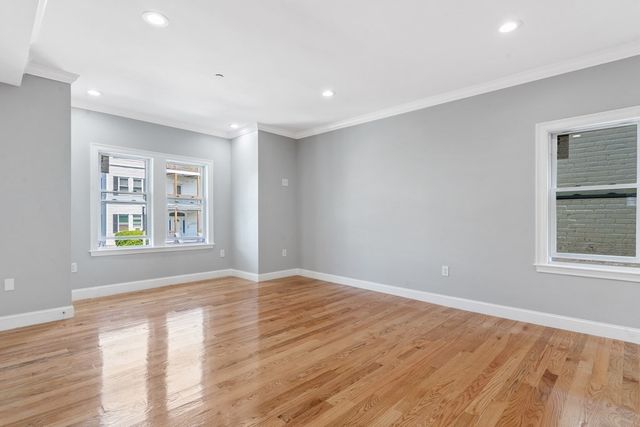 9 Wales St 2, Boston, MA 02124