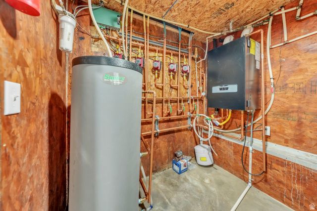 550 N 200 E, Wellsville, UT 84339