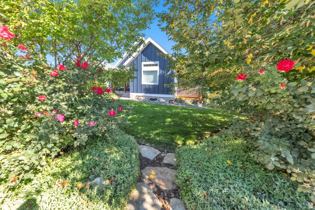 550 N 200 E, Wellsville, UT 84339