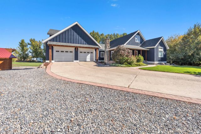 550 N 200 E, Wellsville, UT 84339