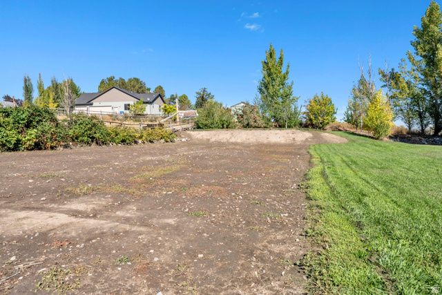 550 N 200 E, Wellsville, UT 84339