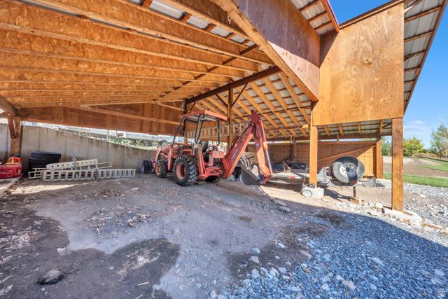 550 N 200 E, Wellsville, UT 84339