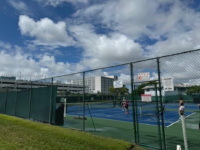 7350 SW 82nd St C125, Miami, FL 33143