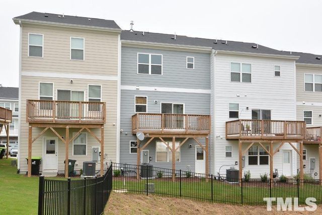 1108 Finch Court, Apex, NC 27502