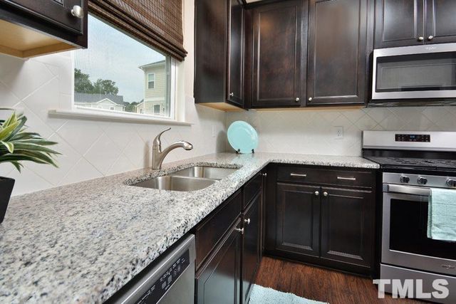 1108 Finch Court, Apex, NC 27502