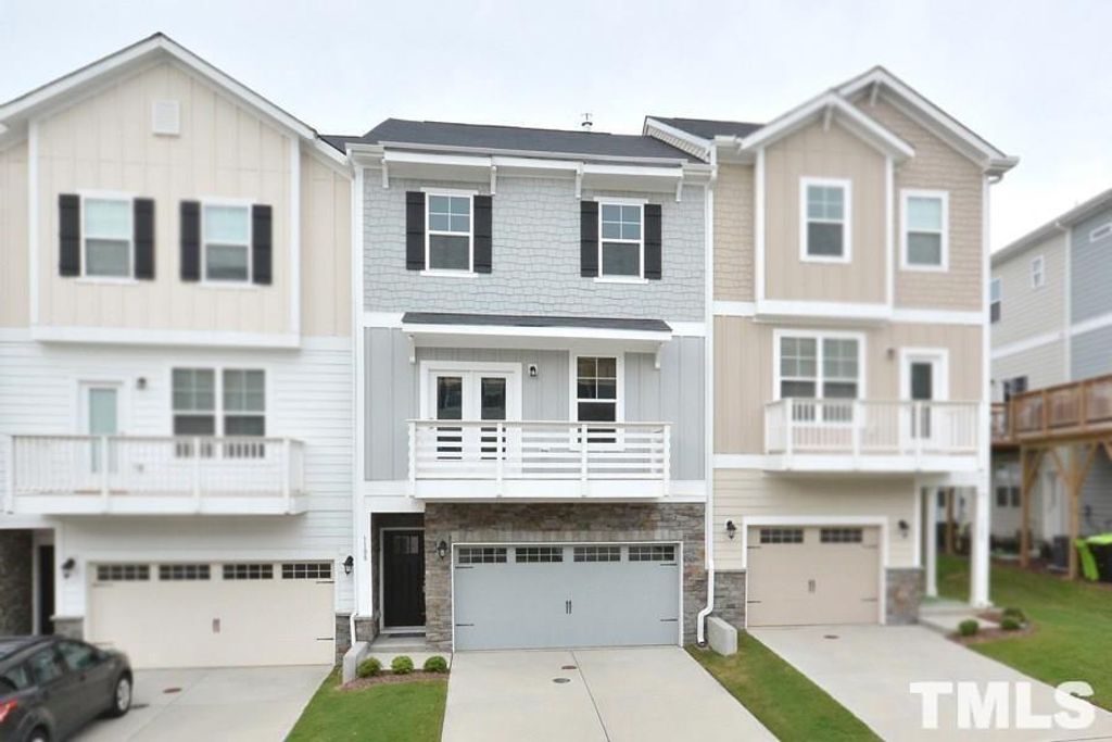 1108 Finch Court, Apex, NC 27502