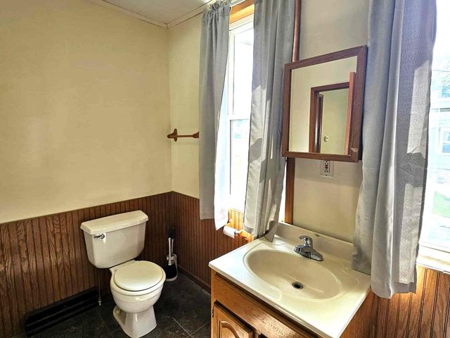 756 N Main Street, Viroqua, WI 54665