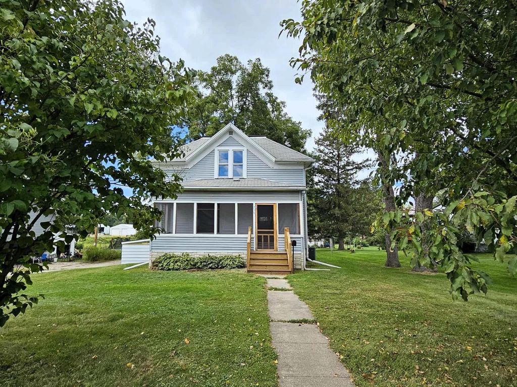 756 N Main Street, Viroqua, WI 54665