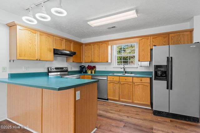 161 NE 7th Street, Oak Island, NC 28465