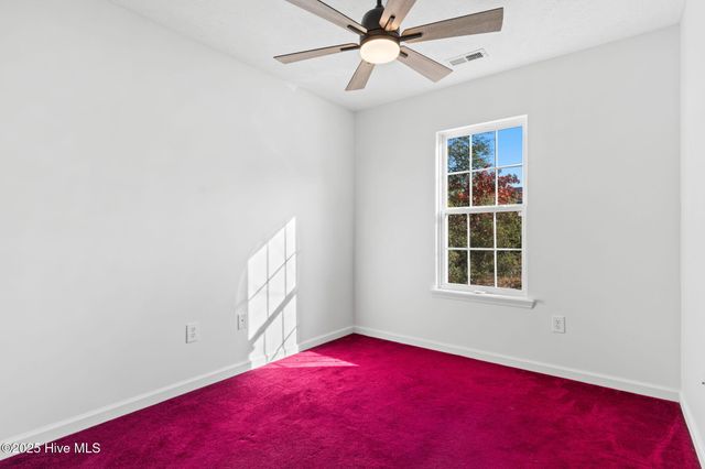 161 NE 7th Street, Oak Island, NC 28465