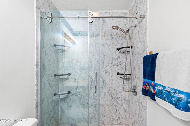 161 NE 7th Street, Oak Island, NC 28465