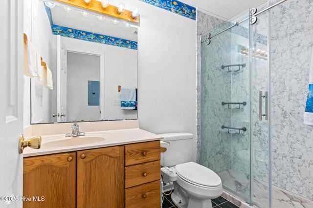 161 NE 7th Street, Oak Island, NC 28465