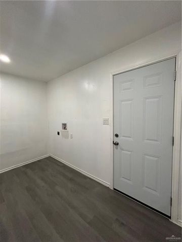 6714 E Street, Mercedes, TX 78570