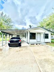 6714 E Street, Mercedes, TX 78570