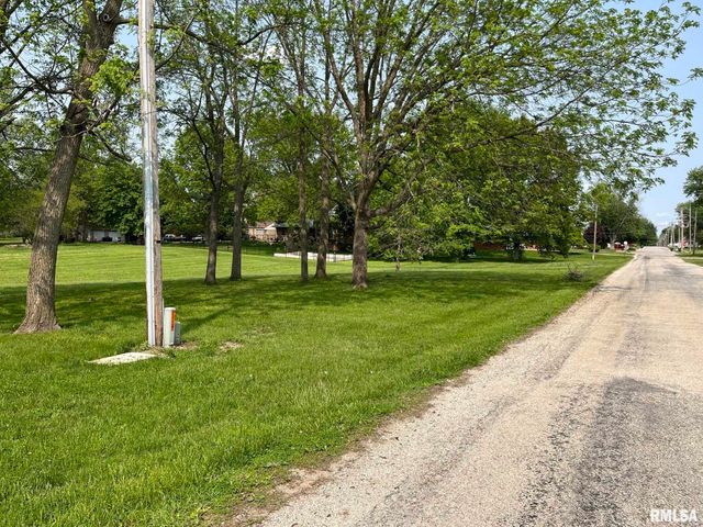 629 W WELLS Street, Geneseo, IL 61254