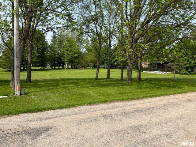 629 W WELLS Street, Geneseo, IL 61254