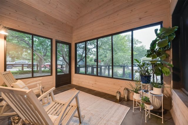 9003 Eustis Avenue, Dallas, TX 75218