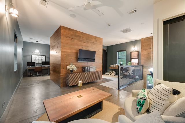 9003 Eustis Avenue, Dallas, TX 75218