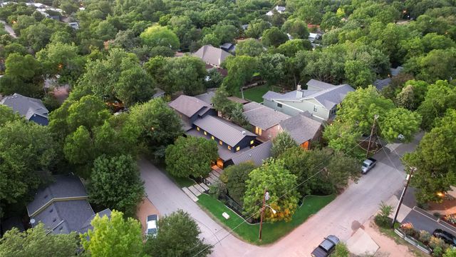 9003 Eustis Avenue, Dallas, TX 75218