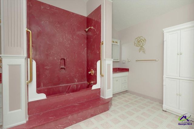 859 Plantation club Drive, Gray, GA 31032