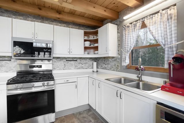 282 Henniker Street, Hillsborough, NH 03244