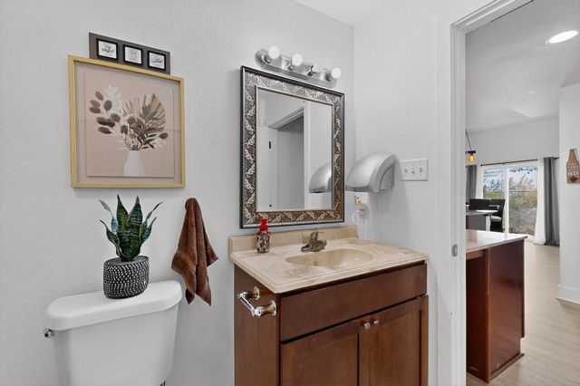 1404 Meadow Lane Terrace, Fort Worth, TX 76112