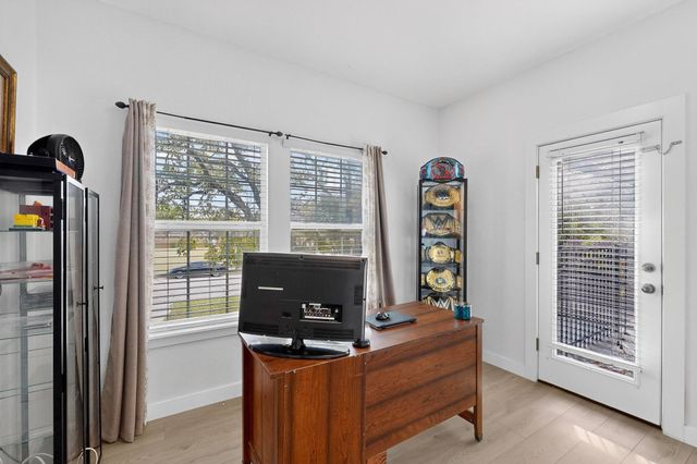 1404 Meadow Lane Terrace, Fort Worth, TX 76112