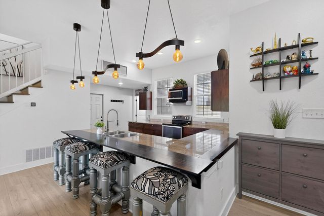 1404 Meadow Lane Terrace, Fort Worth, TX 76112