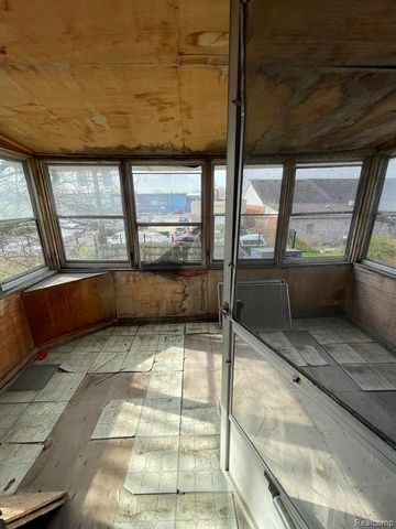 13639 Mecca Street, Detroit, MI 48227