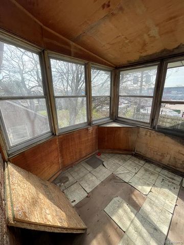 13639 Mecca Street, Detroit, MI 48227